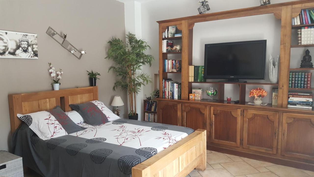 Chambre L'Orchidée Vallon-Pont-dʼArc Exterior foto