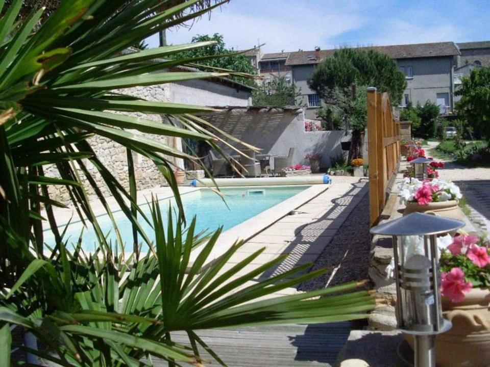 Chambre L'Orchidée Vallon-Pont-dʼArc Exterior foto